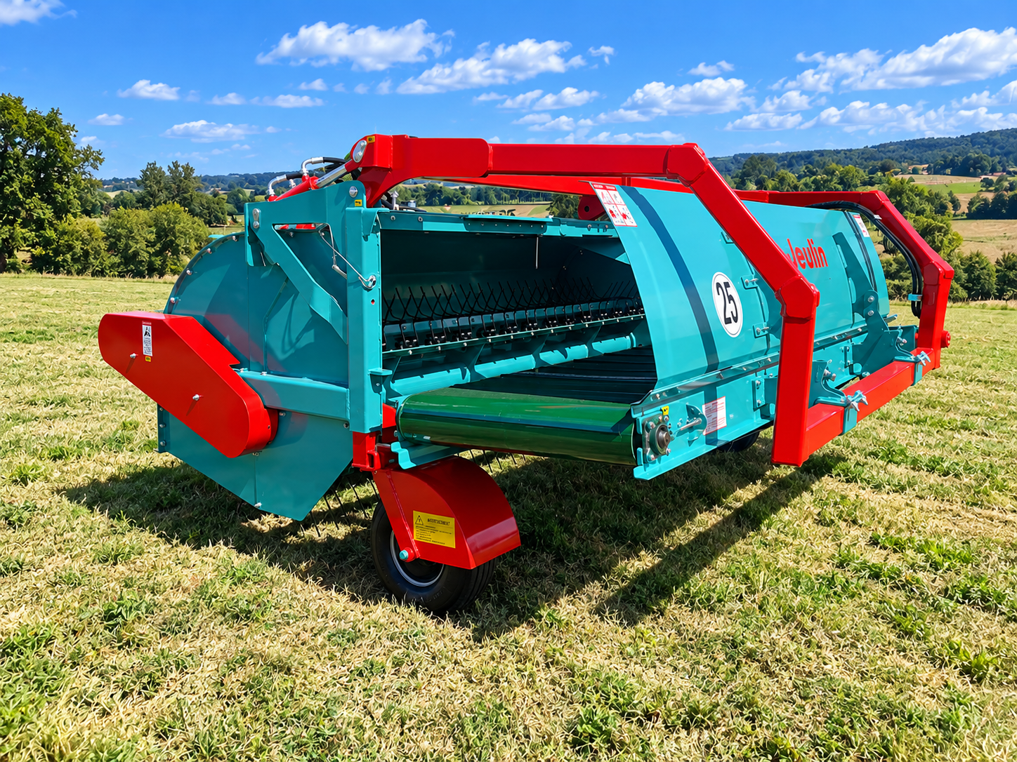 AND’AIR: JEULIN gets the windrow moving